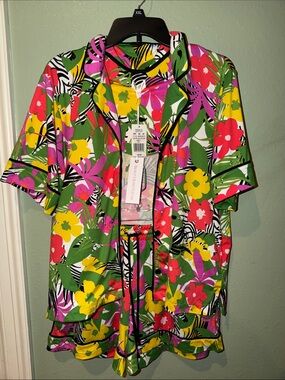 Tropical Beauty Sleep Social 2pc set NWT $36 Large Top, XL Bottom